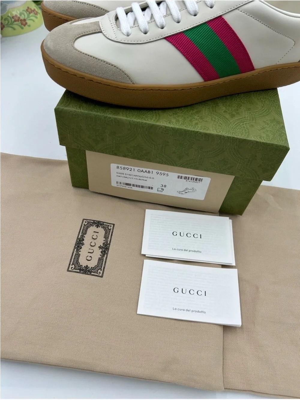 Women’s Gucci G 74 leather/suede sneakers size 38 fits 38.5 made in Italy